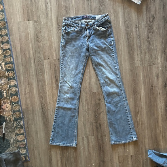 low waisted flare jeans - Picture 1 of 3